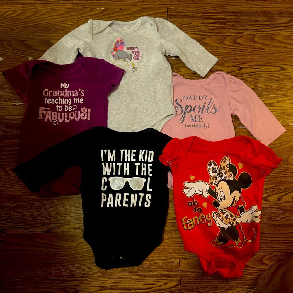 Baby Girls Graphic Shirts